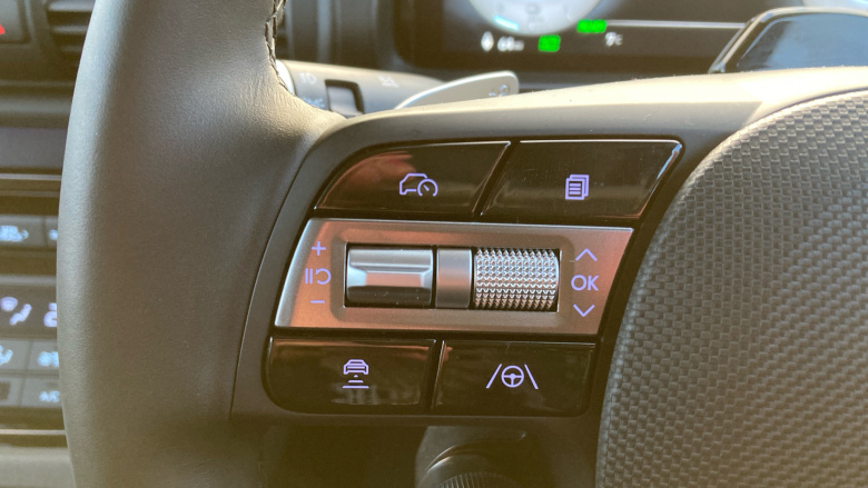 Hyundai INSTER 85kW 02 49kWh 5dr Auto Electric Hatchback